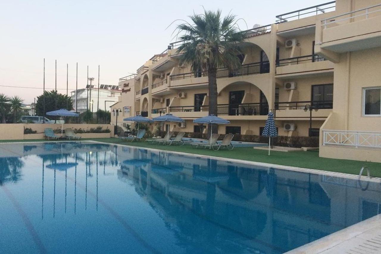 Smart Accommodation Rhodes Kremastí Eksteriør billede